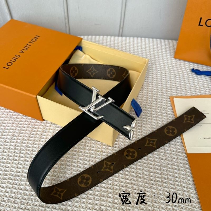l0vis Vvtt0n belts